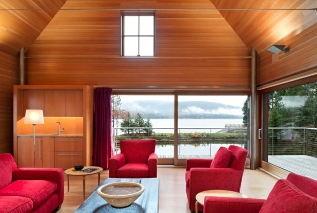 intérieur minimaliste mobilier tendance rouge contraste