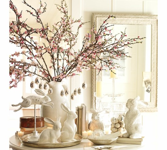 ambiance festive déco arbre rosier lapin de pâques statuette idée originale