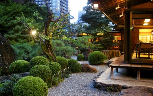 maison jardin zen exotique