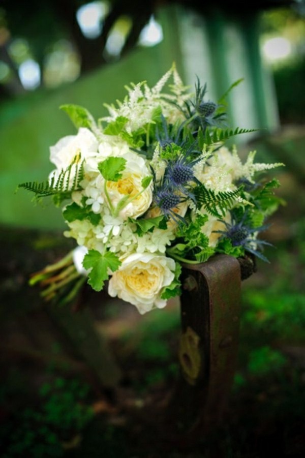 bouquet blanc vert original élégant mariage déco 