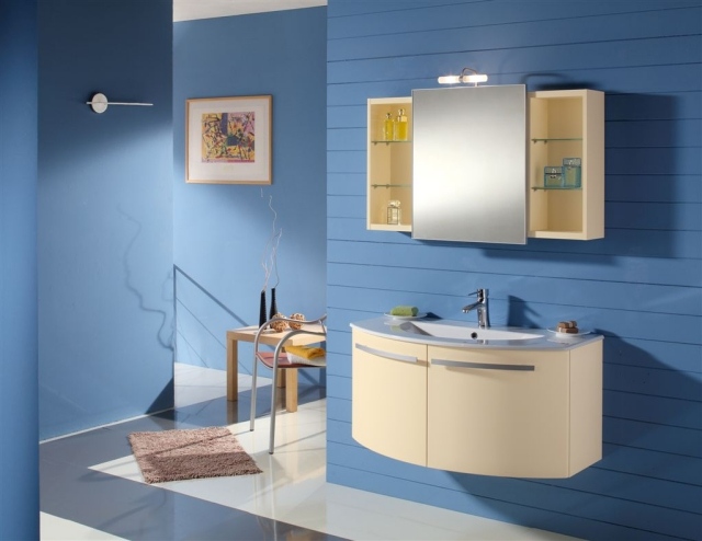 Idée-déco-salle-de-bains-couleur-bleue-mur-sous-lavabo