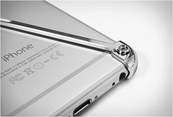 Les matériaux (aluminium acier inox iPhone riches répondre à la hauteur coque produit 