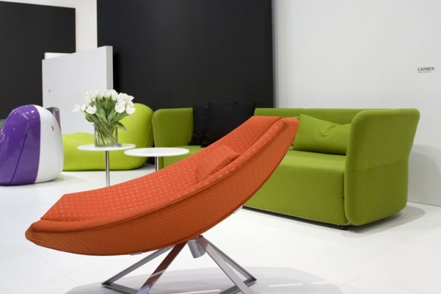 canapé-chaise-salon-confort-complet-idée-originale-couleurs-orange-verte