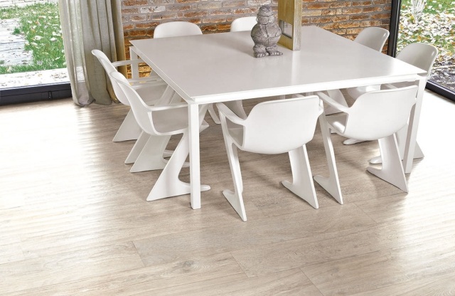 carrelage imitation idée chaise design blanc table blanche moderne