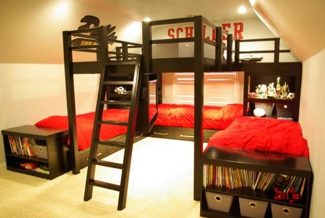 chambre-pour-enfant-idées-aménagement-originales-lits-couvertures-rouges