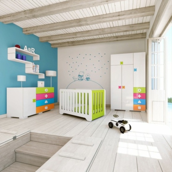 bébé chambre lit de bébé blanc vert bois déco mur chambre parquet en bois blanc
