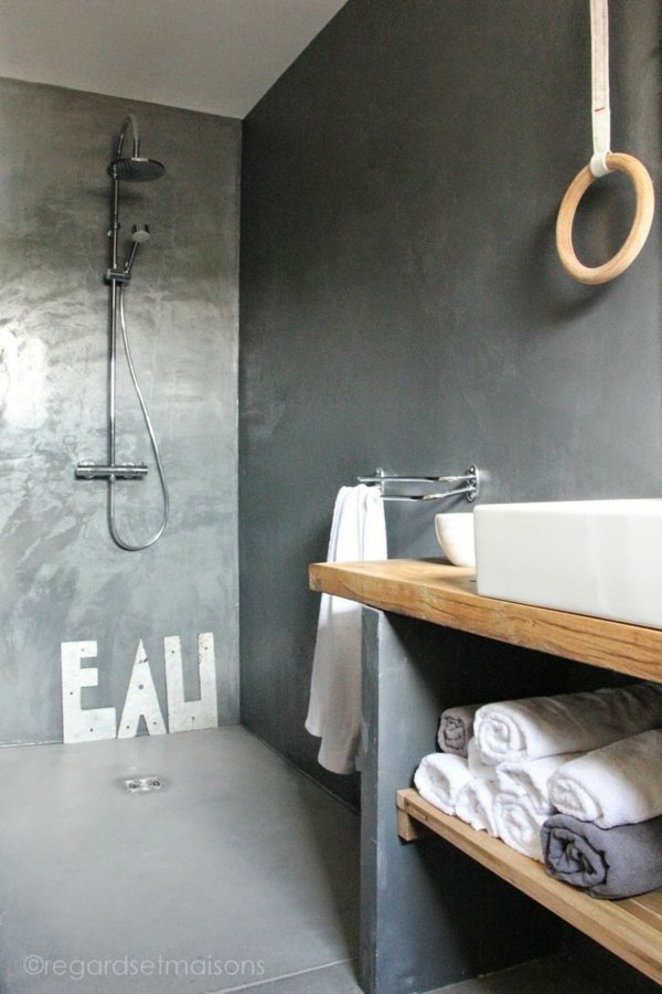 meuble salle de bain bois très pratique plusieurs usages simplicité douche italienne 