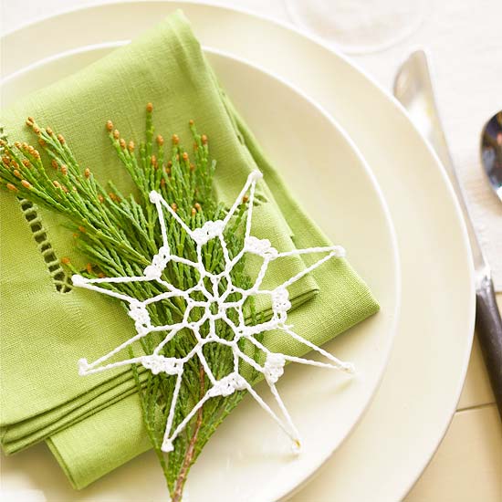 déco-table-Noël-serviette-verte-flocon-neige
