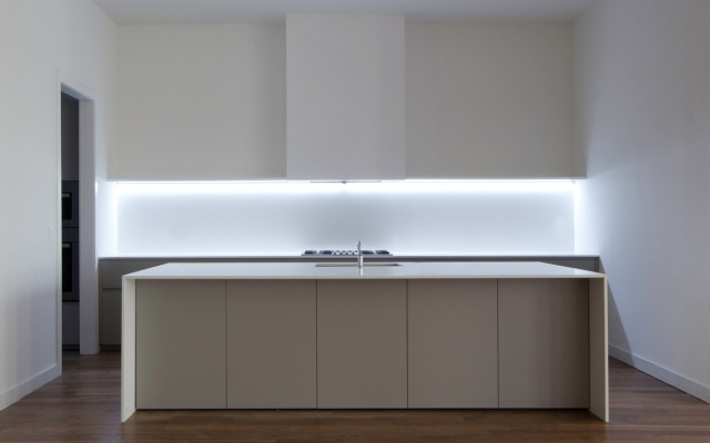 idées éclairage LED cuisine minimaliste