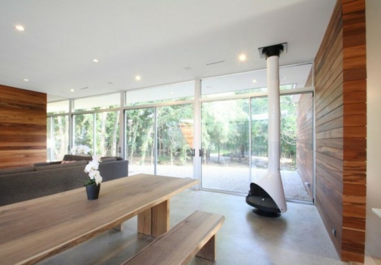 intérieur minimaliste avec cheminee Malm blanche