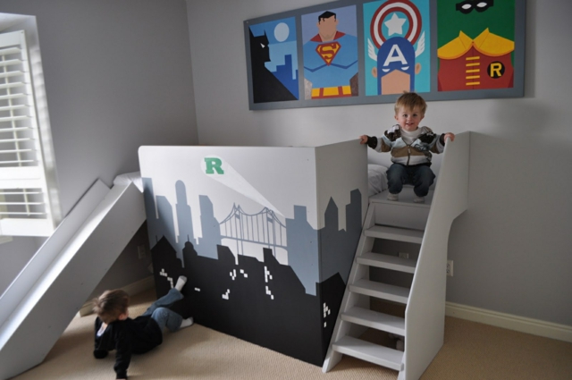 lit mezzanine enfant avec toboggan et escalier