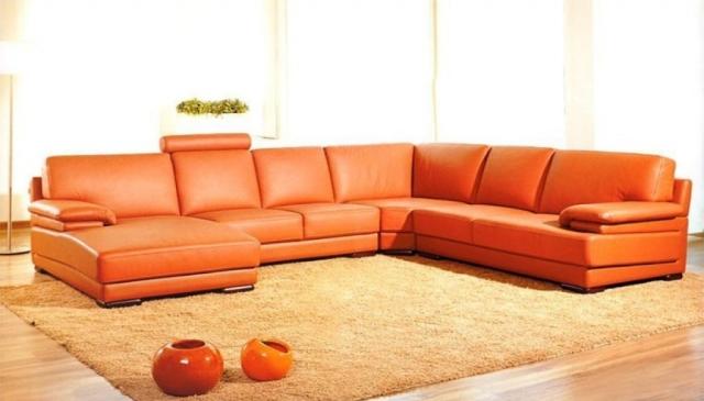 meubles-contemporains-idée-originale-canapé-orange