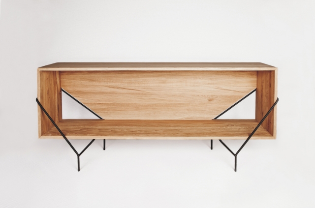 meubles-design-Jordi-Lopez-Aguillo-Nicolas-Perot-collection-Y-console-bois-metal