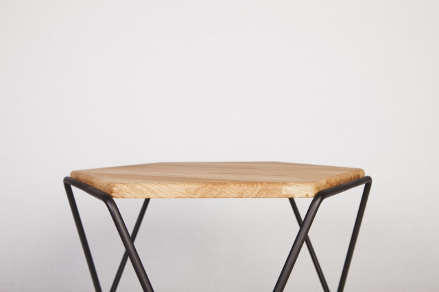 meubles-design-Jordi-Lopez-Aguillo-Nicolas-Perot-collection-Y-table-appoint-originale