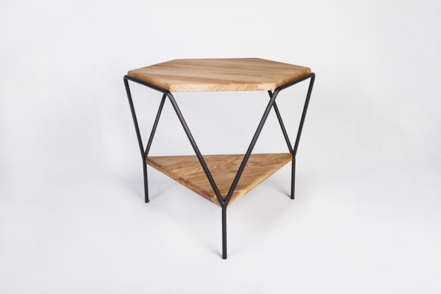 meubles-design-Jordi-Lopez-Aguillo-Nicolas-Perot-collection-Y-table-apppoint-bois