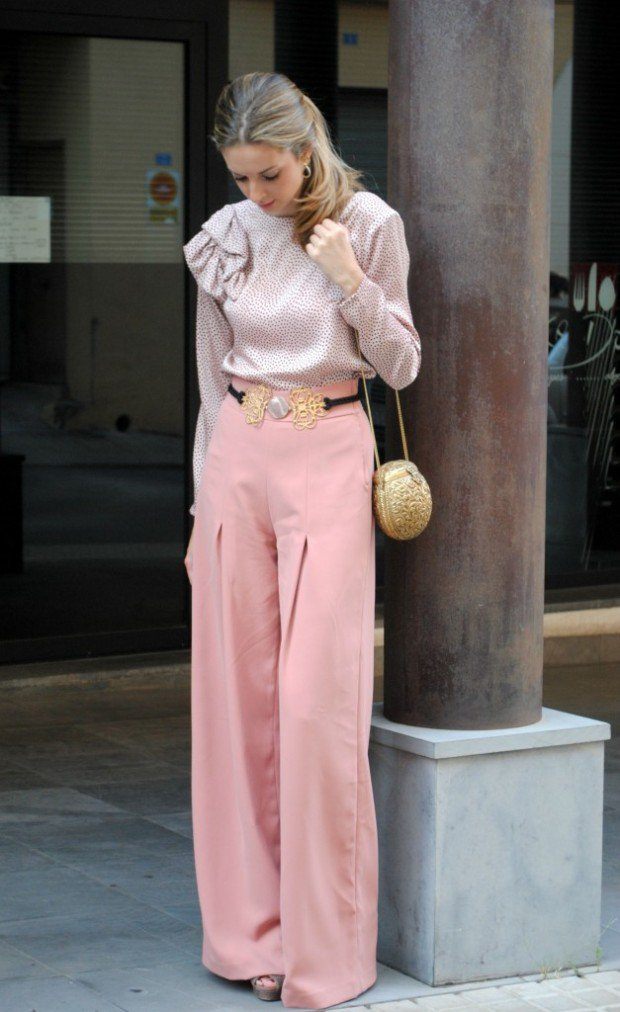 pantalon-taille-haute-palazzo-rose-pastel