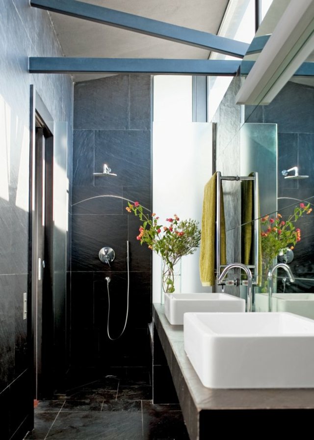 déco salle de bain petite design carrelage déco fleurs lavabo douche