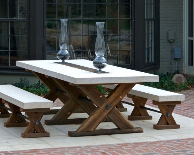 salon de jardin bois plan-table-béton