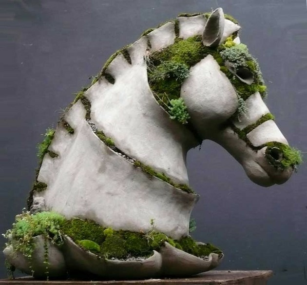 statues de jardin tete cheval