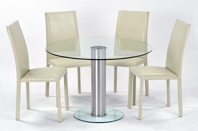 table-salle-à-manger-matériau-verre-idée-originale-forme-ronde-chaises-blanches-elegance-style