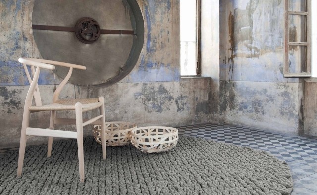 tapis-laine-gris-rond-élégant-design-original tapis laine
