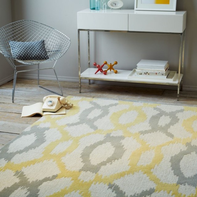 tapis-laine-élégant-blanc-motifs-circulaires-jaune-clair-gris tapis laine