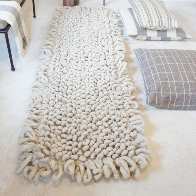 tapis-laine-élégant-design-original-blanc