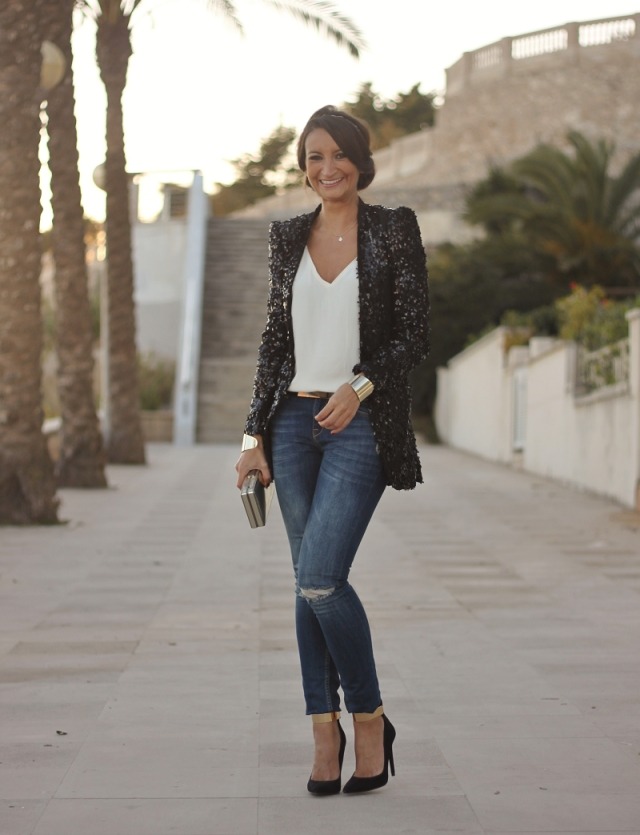 tenue-femme-2014-automne-veste-noire-paillettes-chemise-blanche-jean-chaussures-talon tenue femme 2014