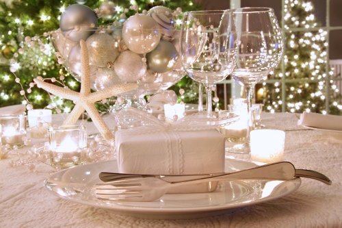 Table rangée pour Noël vintage