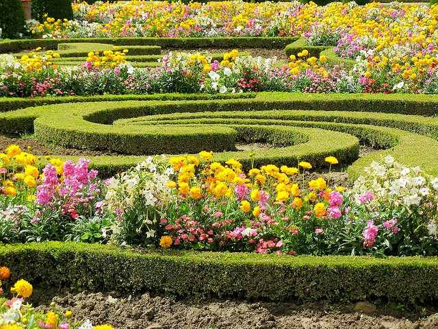 amenager son jardin style baroque