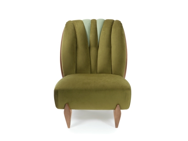 Design différent proposé par INSIDHERLAND fauteuil doux vert olive