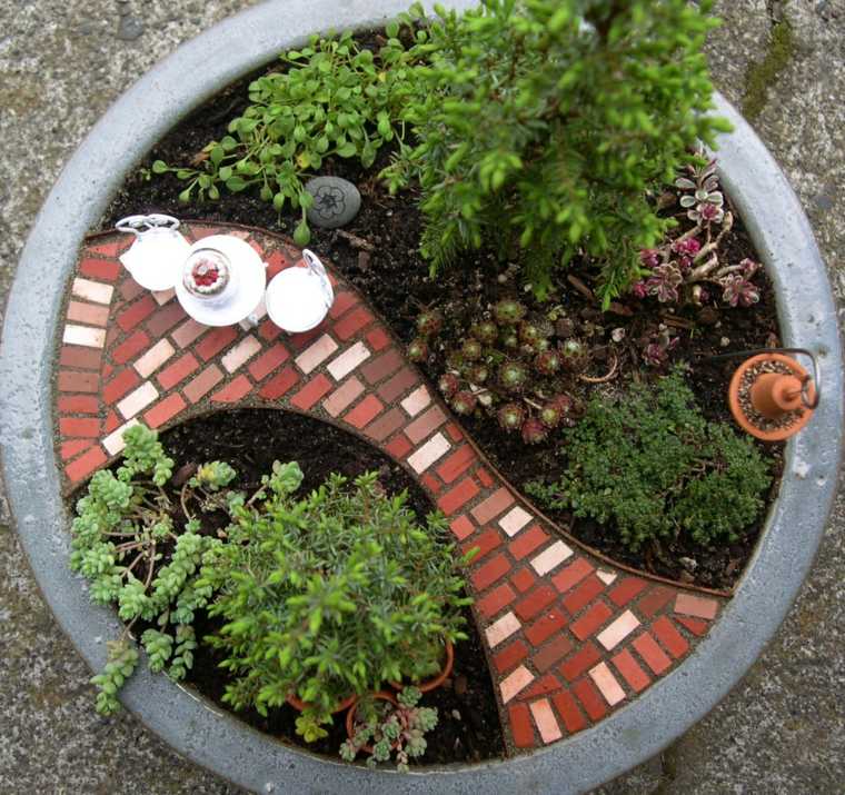 jardin miniature idée aménager décorer 