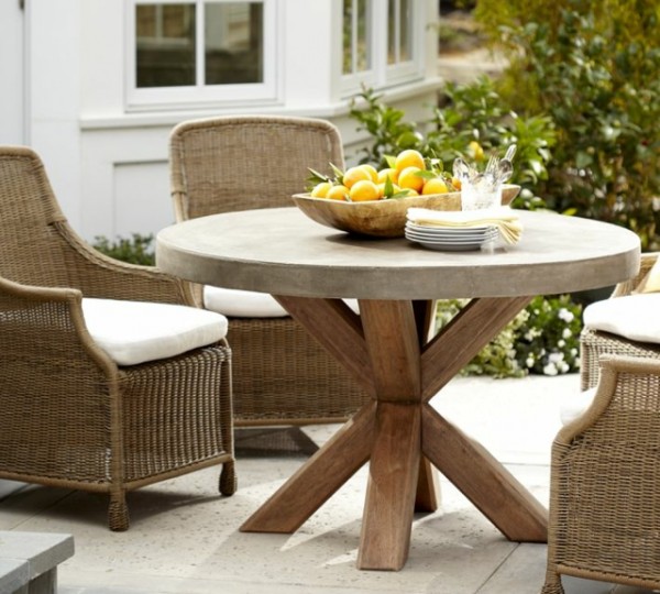 jardin repas exterieur meubles rotin table ronde