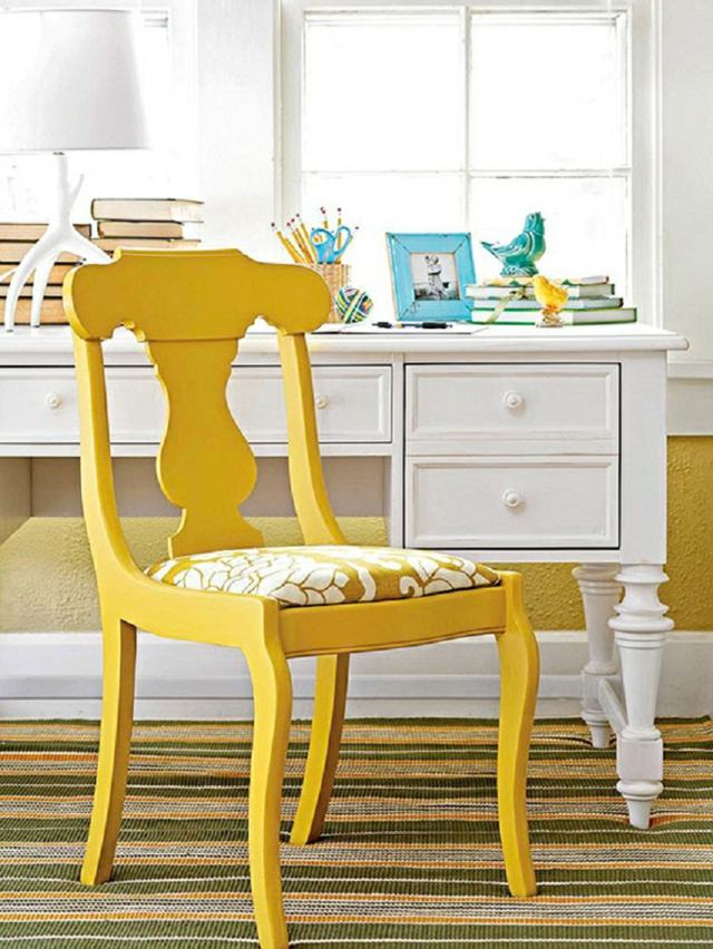Chaise de bureau accent jaune vive  bois élégance extravagance 