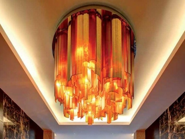 lampe luxueuse salon Lasvit