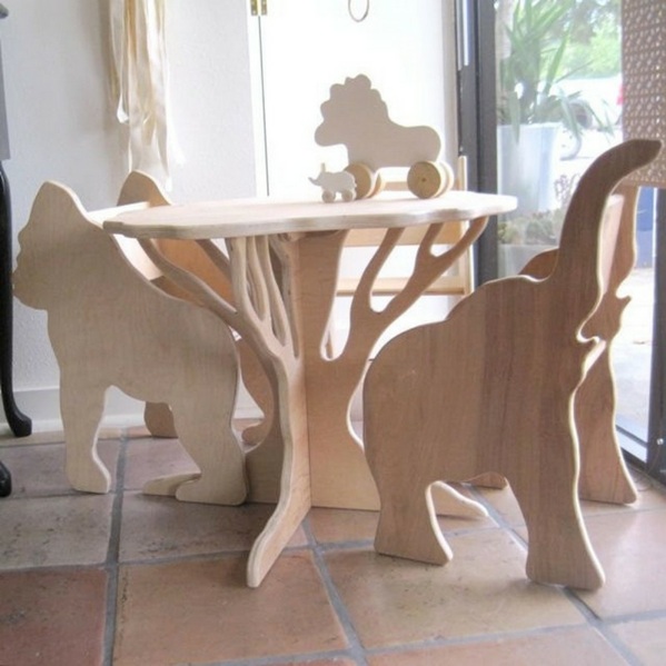 enfant table meuble en bois chaises en forme d'animaux 