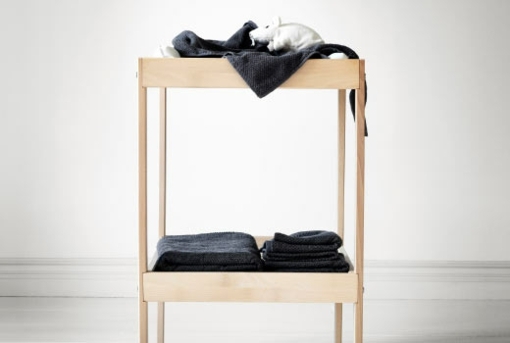 table à langer simple bois Ikea