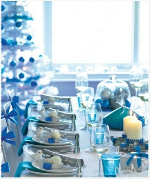 table deco Noel bleu blanc