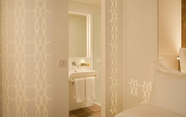 Hotel design Marais salle bain entree