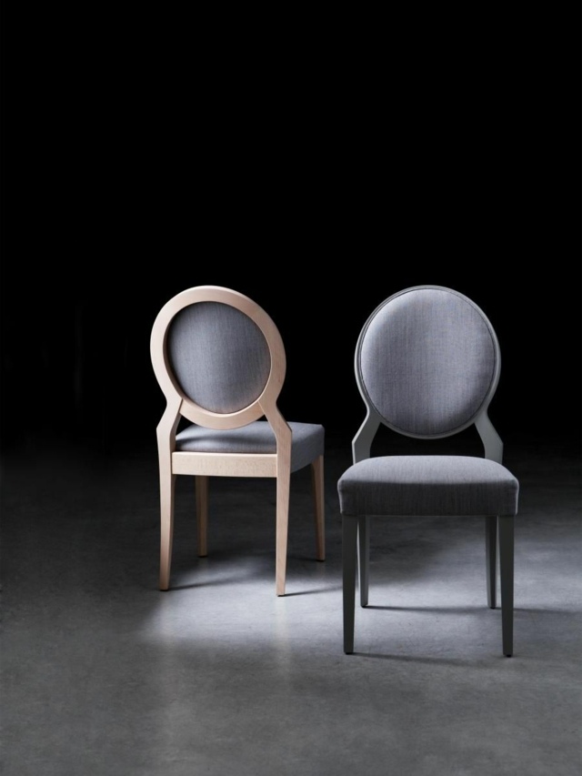 chaise medaillon couleur gris