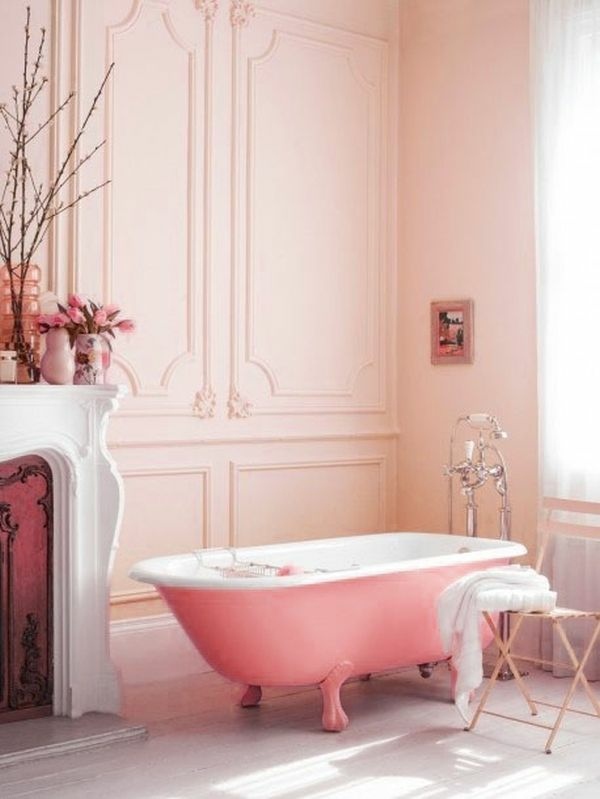 idée salle de bain retro rose