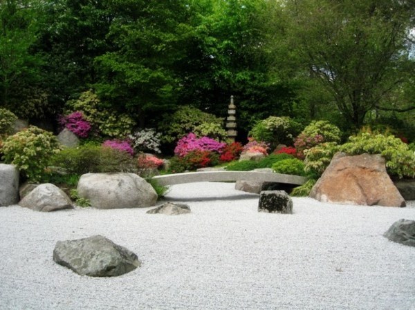 jardin japonais pierres deco idee