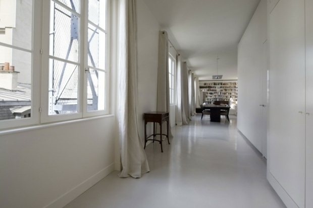 loft moderne murs sol blancs look contemporain