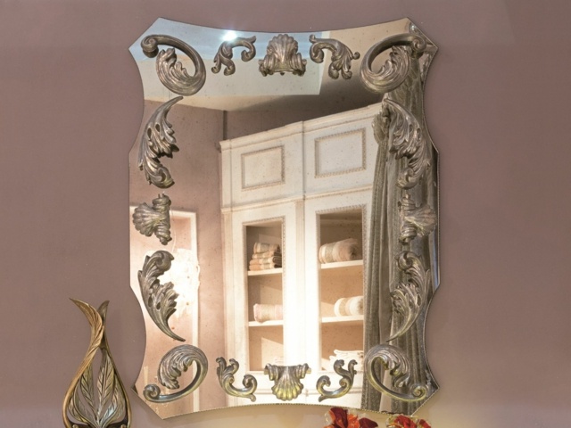 miroir design pour ambiance féminin Motif original