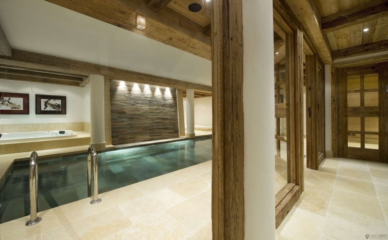 piscine design bois chalet montagne les gentianes ancien courchevil éléganc confort ski alpes