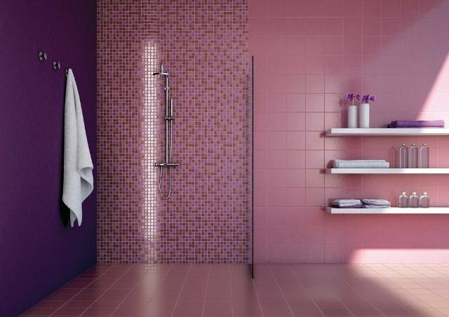 salle de bain colorée carrelage luxueux