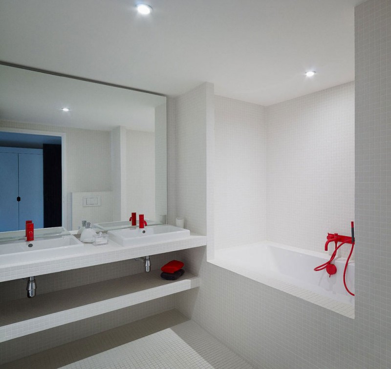salle-de-bain-modele-de-maison-moderne-villa-france-jka-fuga-contemporain-morzine-france