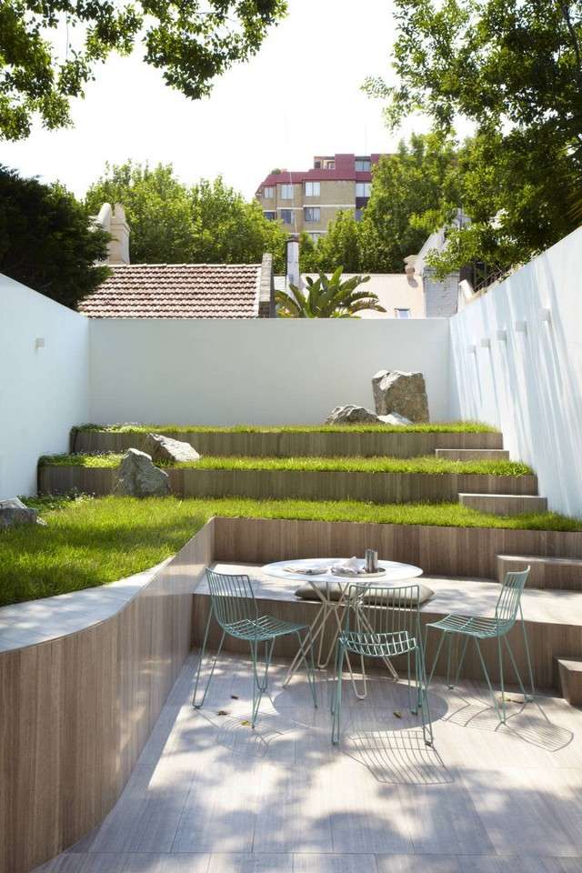 aménagement jardin moderne terrasse rochers