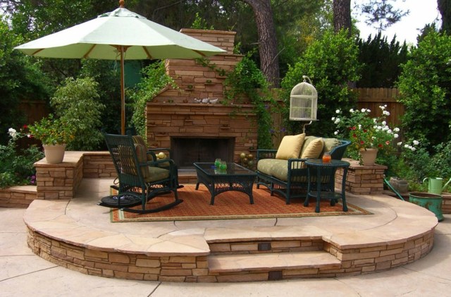 aménagement terrasse jardin cheminée meubles