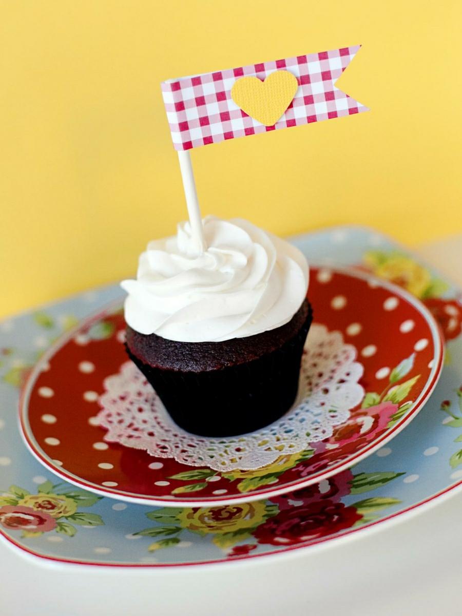 idée saint valentin idée cadeau manger cupcake  chocolat petit mot
